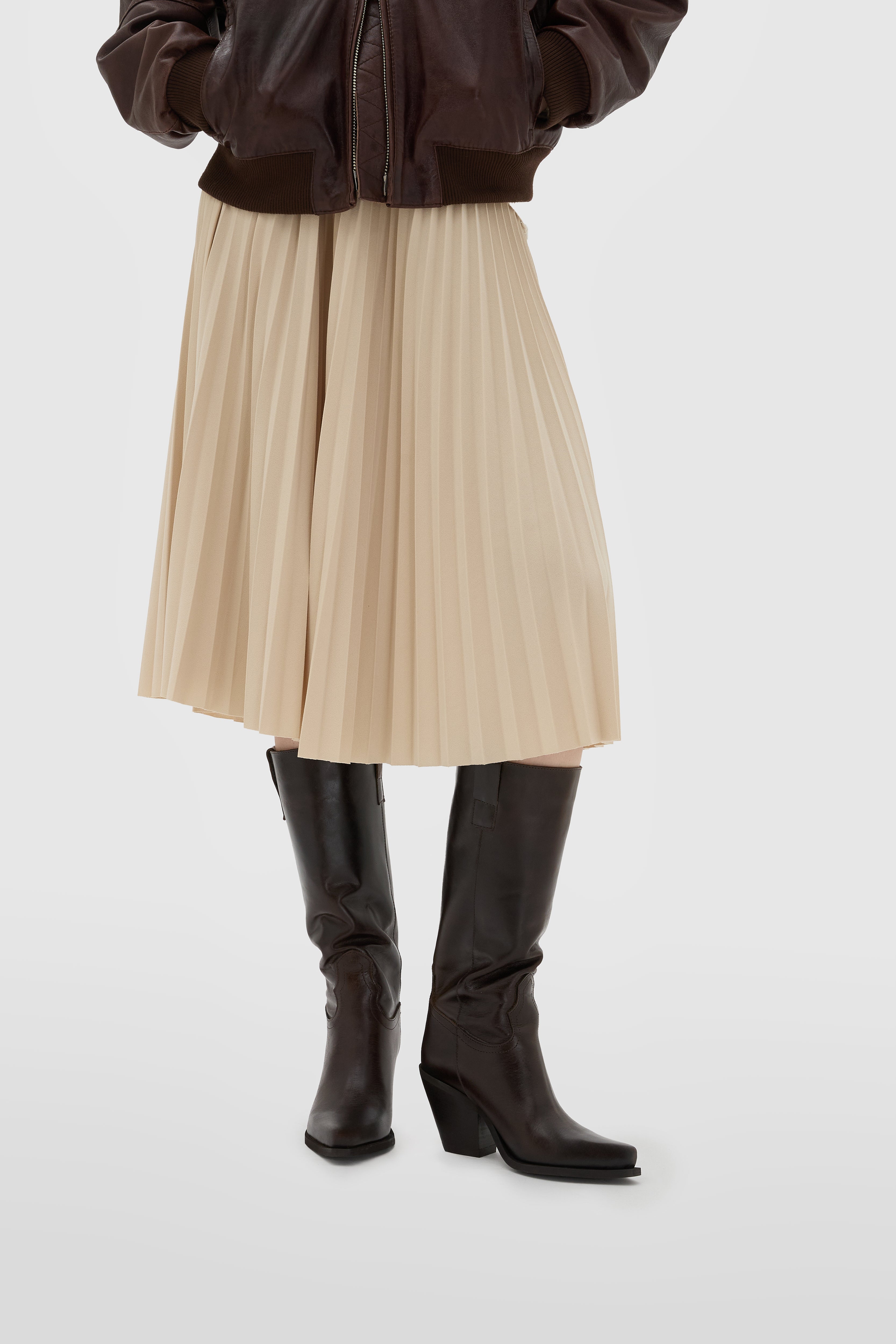 Bottes Camperos en cuir de veau marron foncé avec talon conique