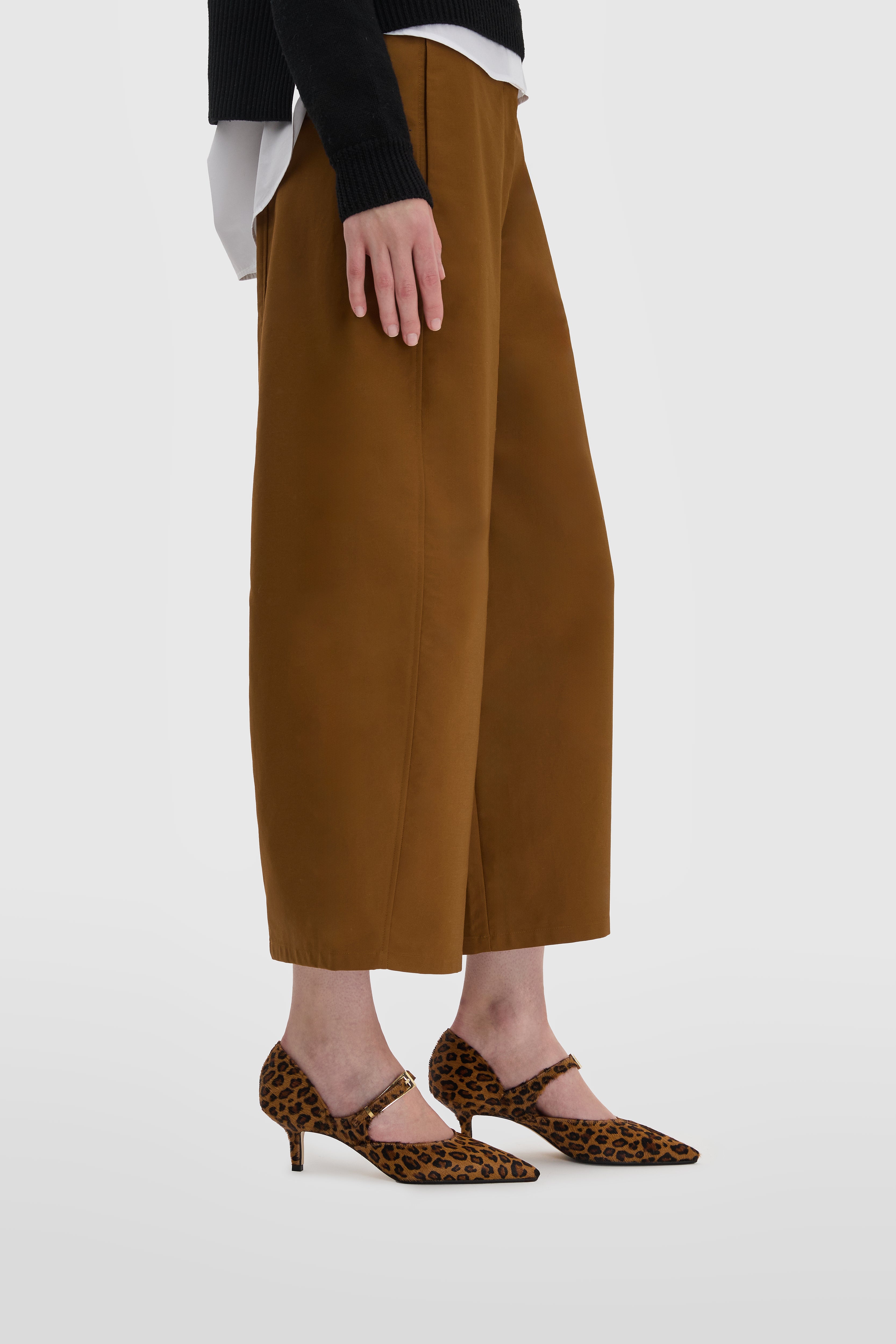 Mary Jane en cuir façon poulain tacheté avec décolleté cintré