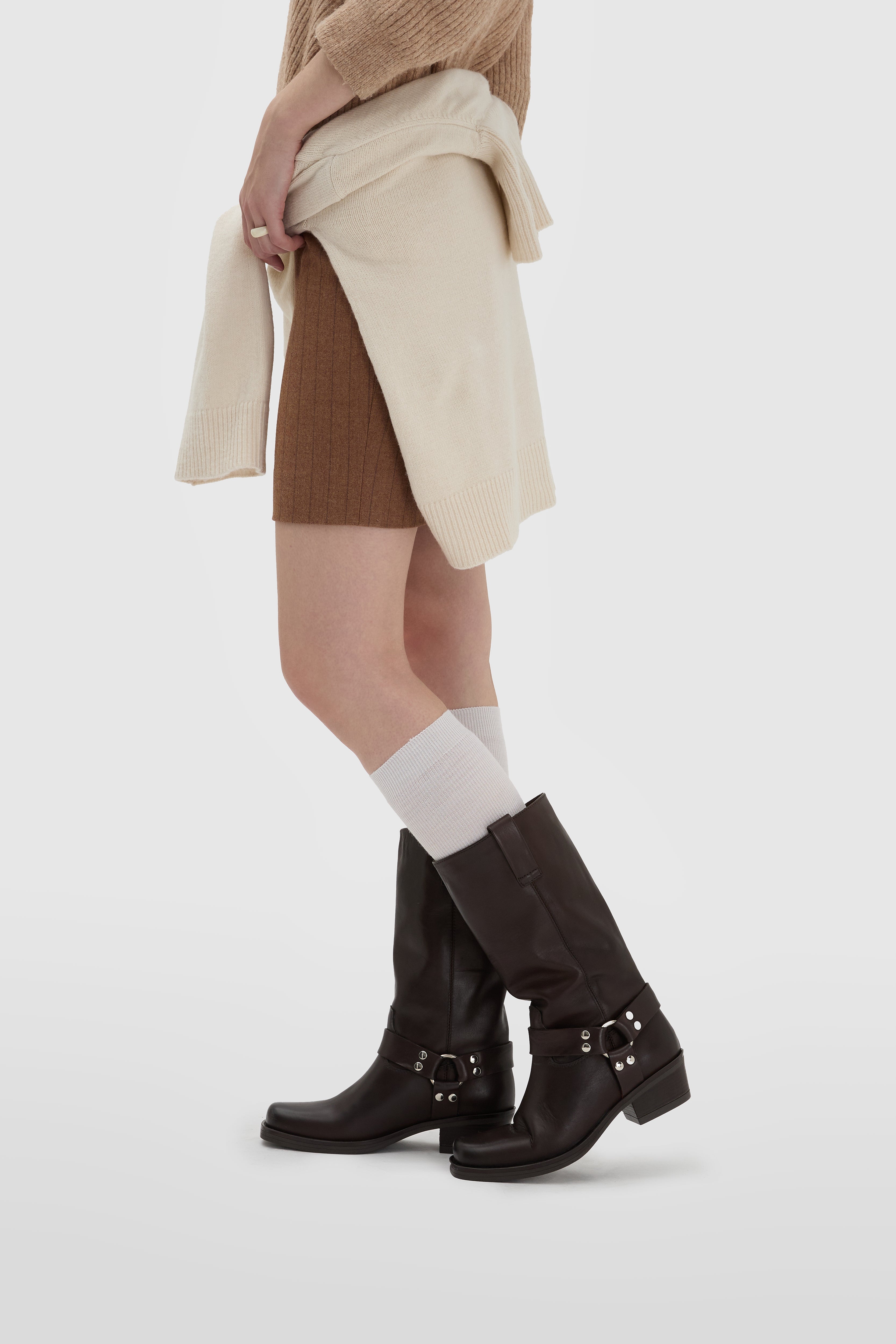 Camperos en cuir de veau marron foncé, à bout carré et étriers