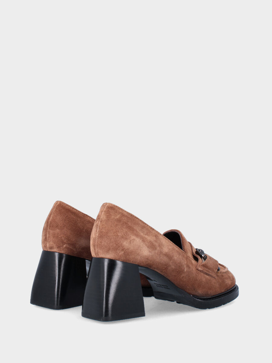Mocassino marrone in pelle con tacco scampanato e plateau