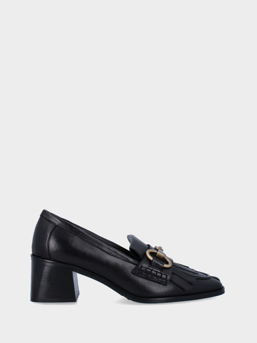 Mocassin noir en cuir avec morsetto et franges