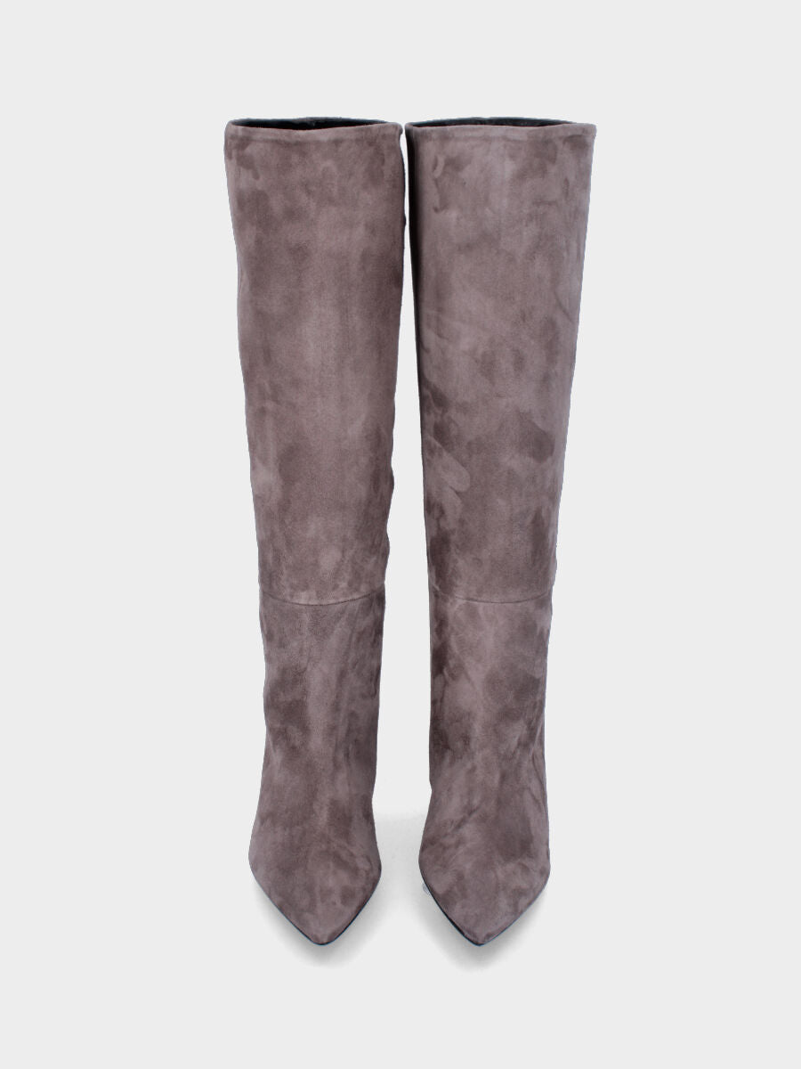 Stivale beige in pelle con punta sfilata e tacco inarcato