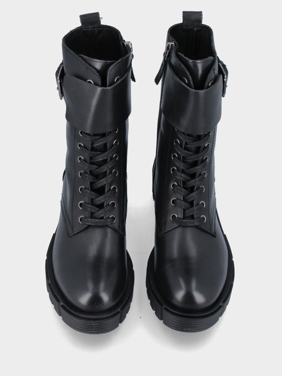 Boot de combat noir en cuir avec rabat frontal