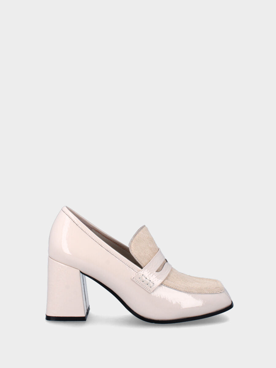 Mocassino beige in pelle con vaschetta in cavallino