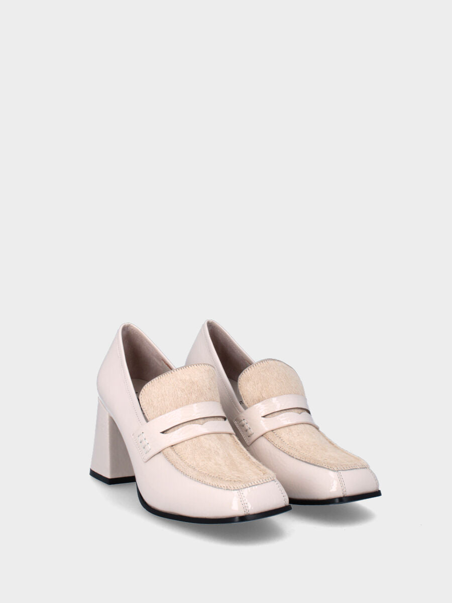 Mocassino beige in pelle con vaschetta in cavallino