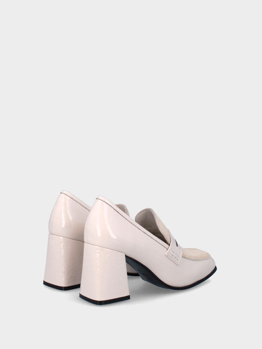 Mocassino beige in pelle con vaschetta in cavallino