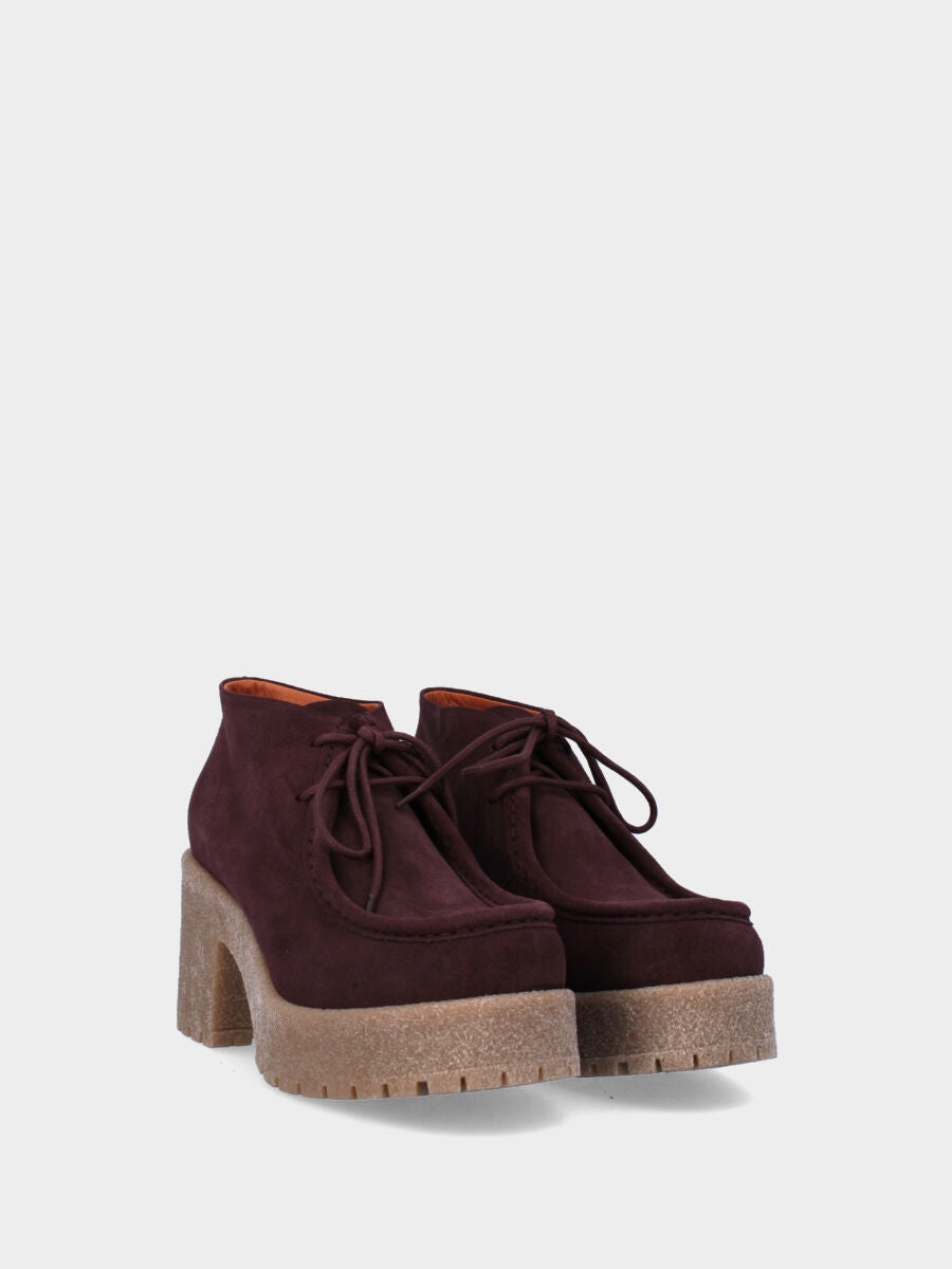 Red leather lace-up with crepe sole and wide heel