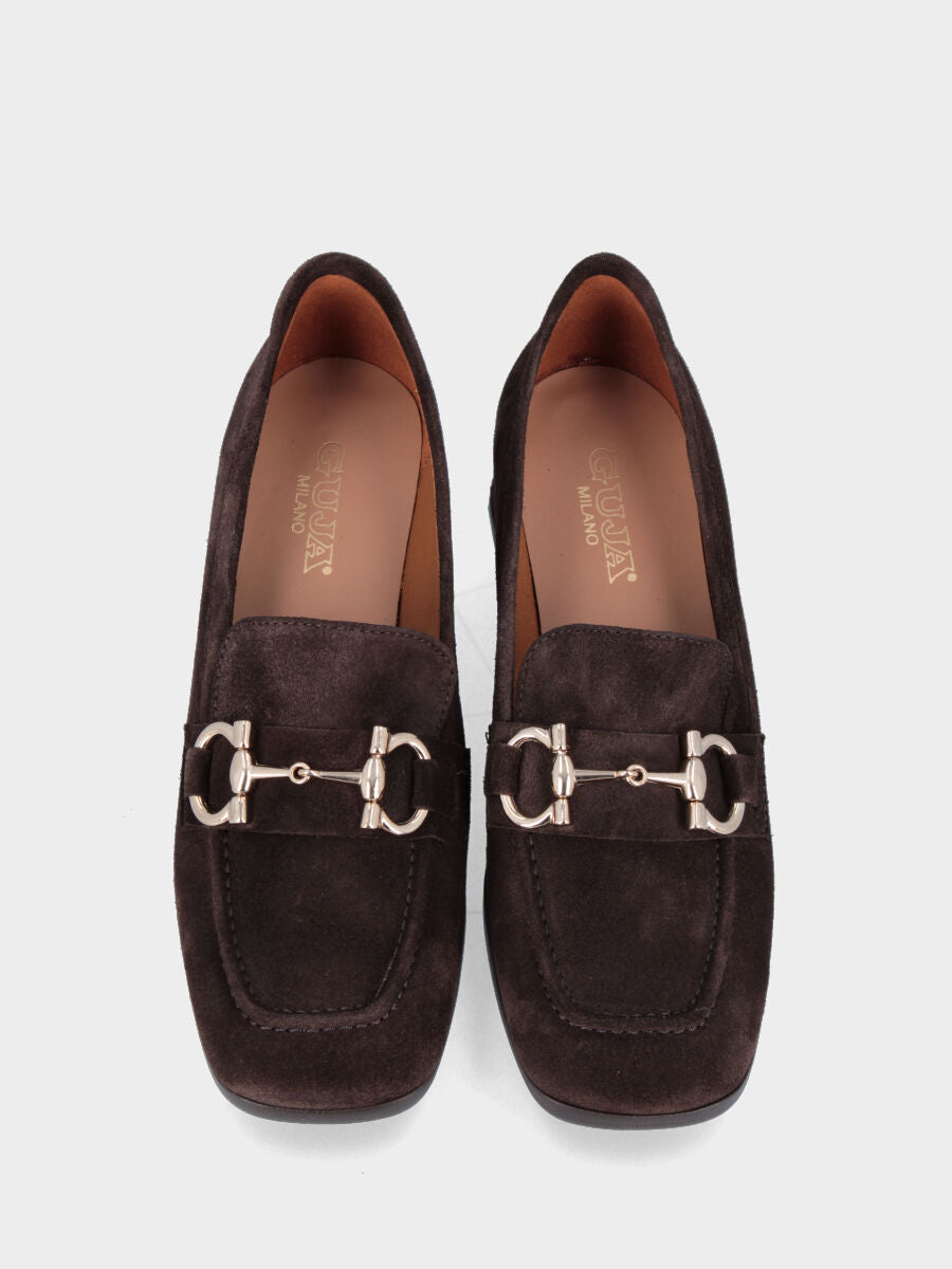 Mocassin marron en cuir avec bout carré arrondi