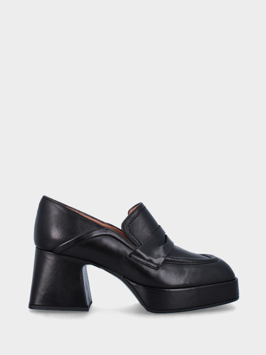 Mocassin noir en cuir avec plateforme et talon doublés