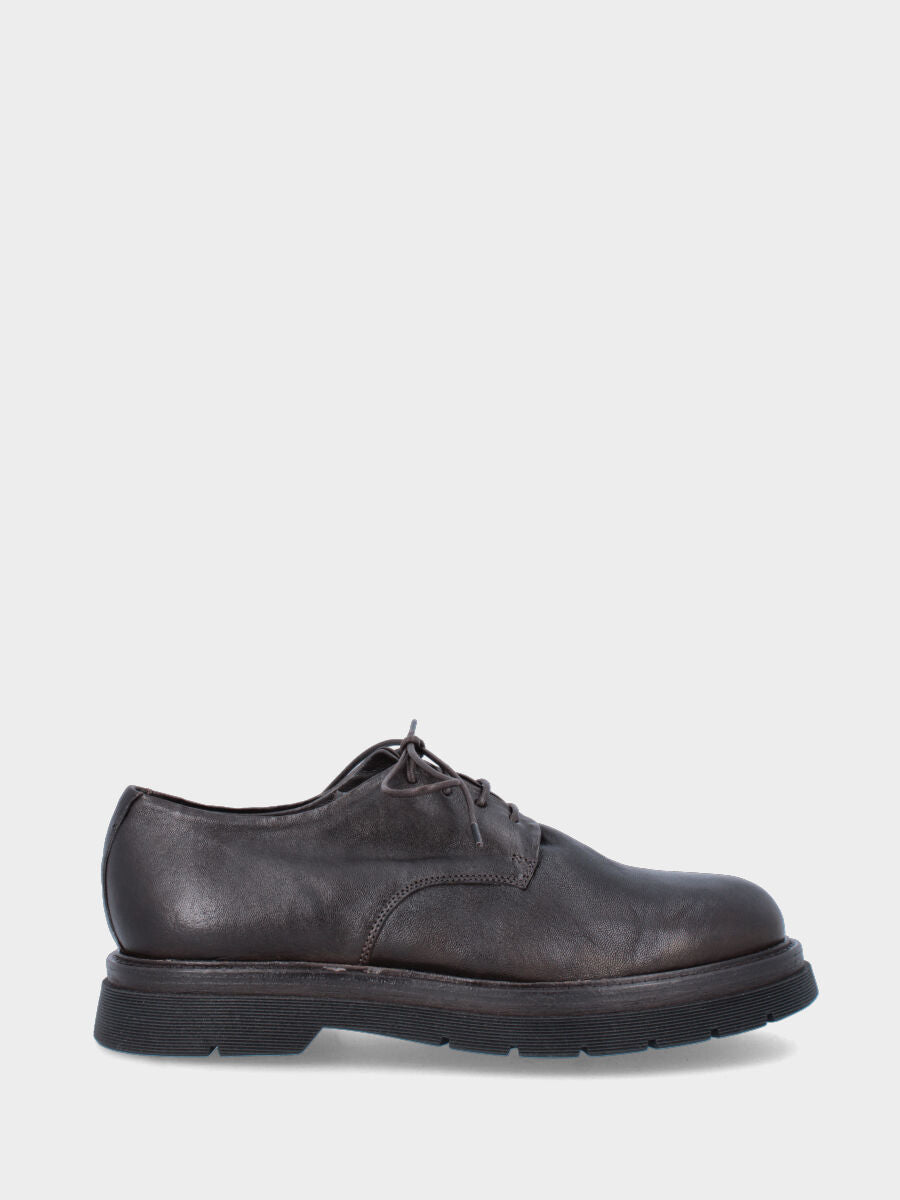 Stringata marrone in pelle modello derby