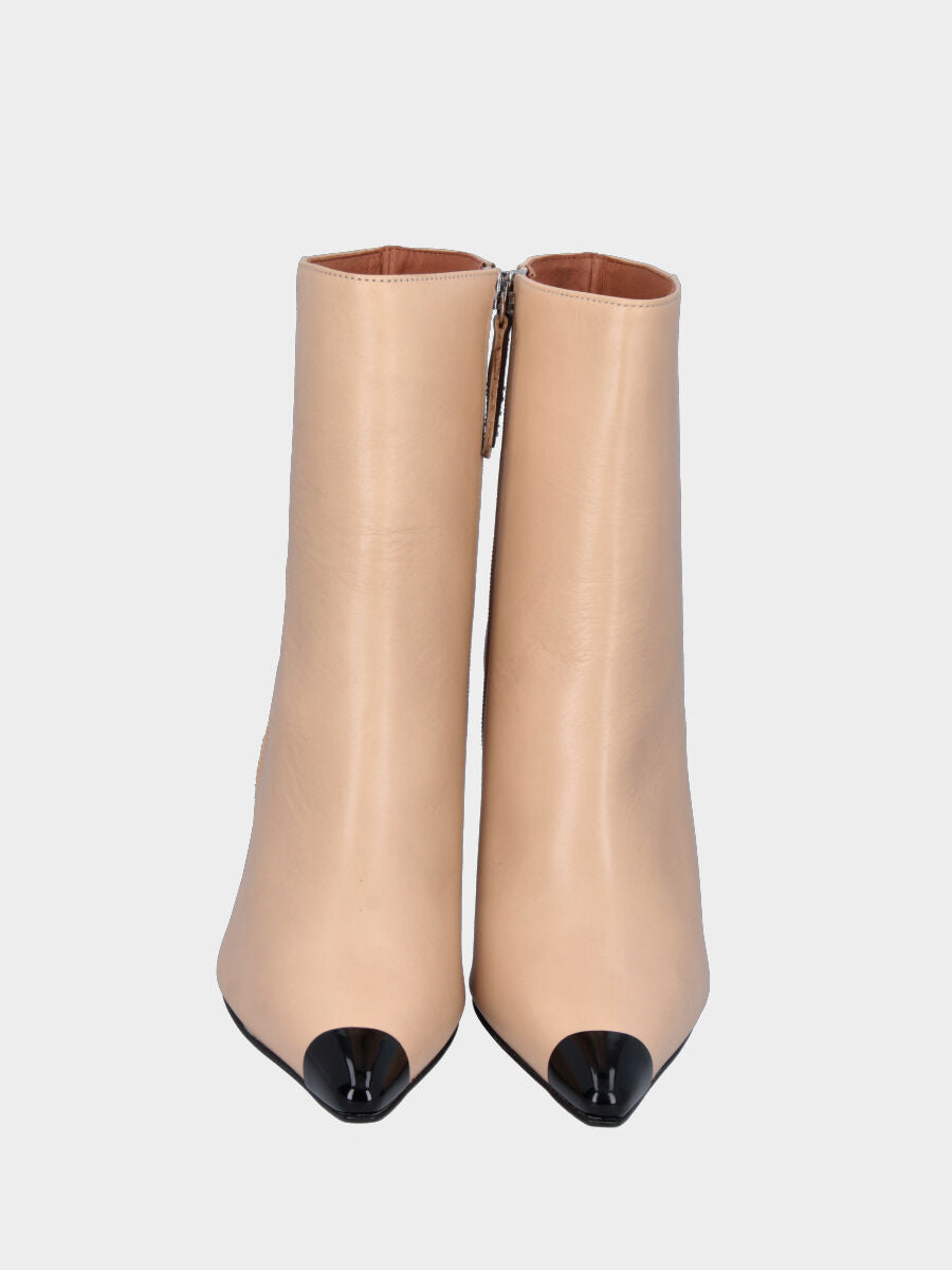 Stivaletto beige in nappa con puntina nera