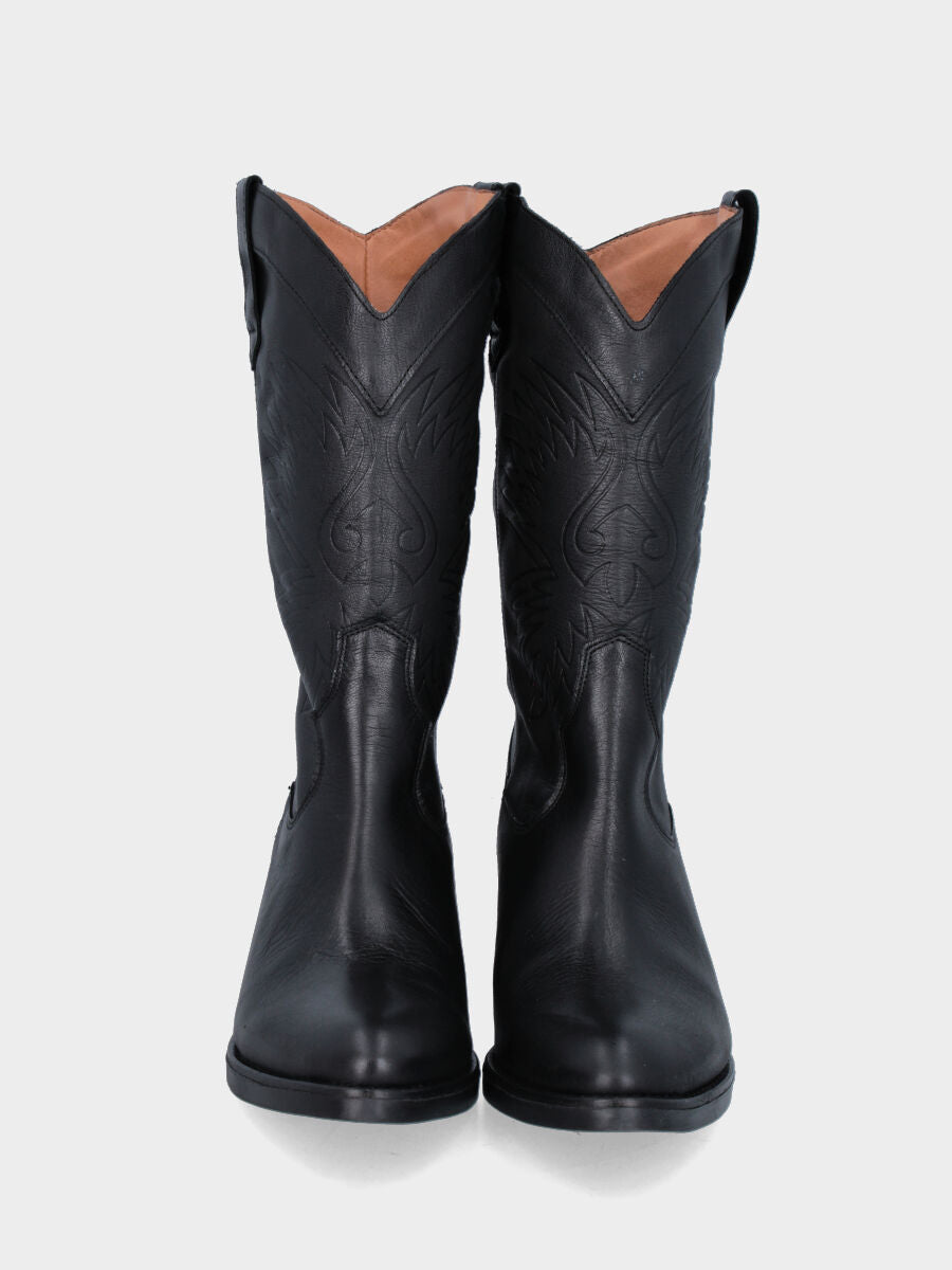 Campero basse noire en cuir avec broderies d'ailes