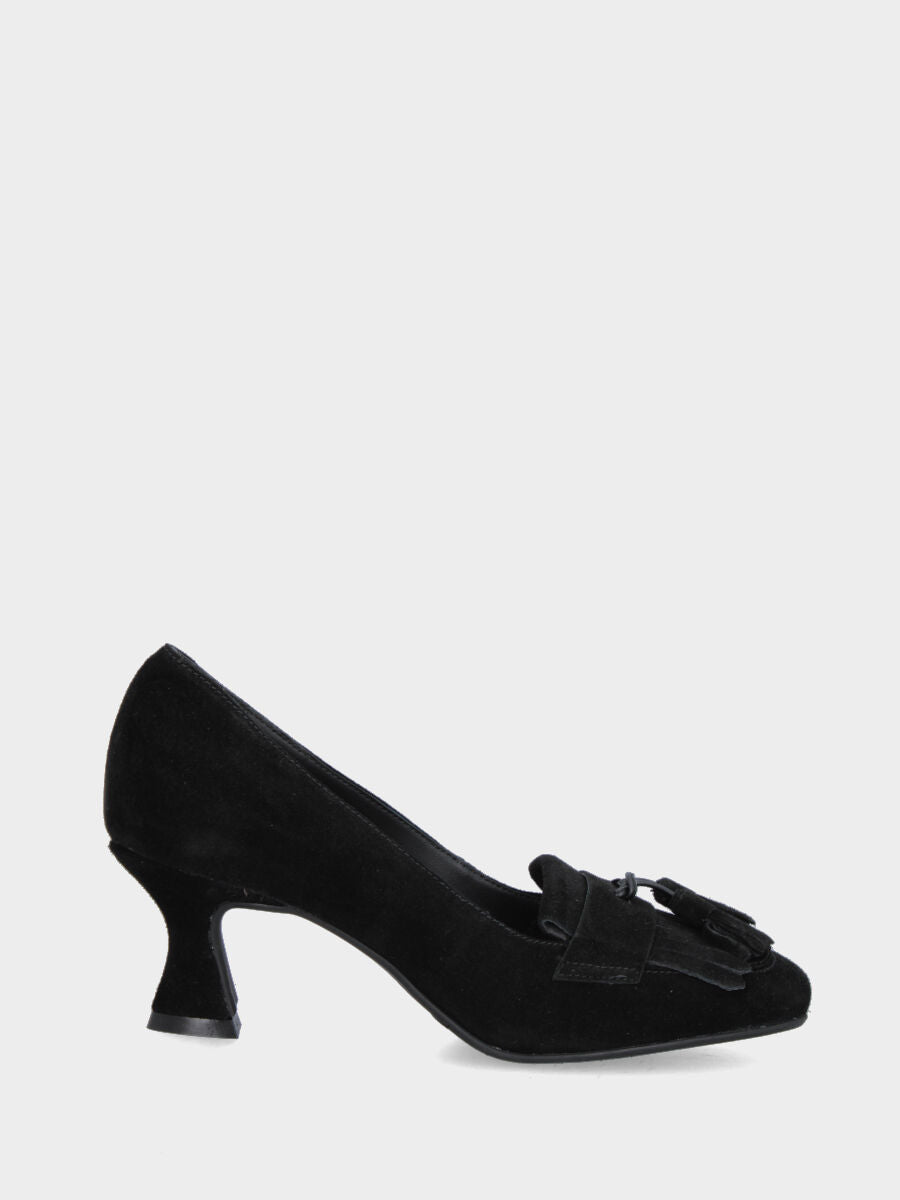 Schwarzer Mokassin aus Leder mit Fransen