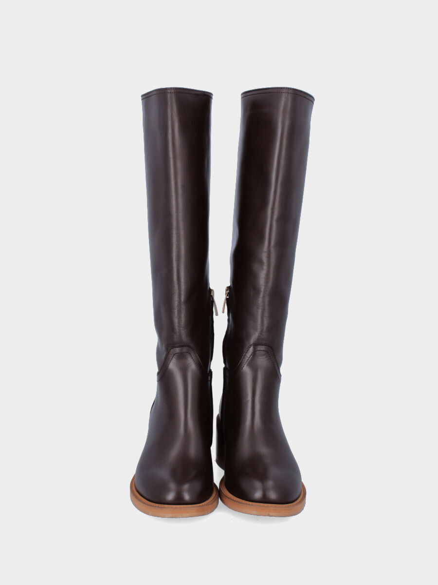 Brown leather boot with semi-tube shaft