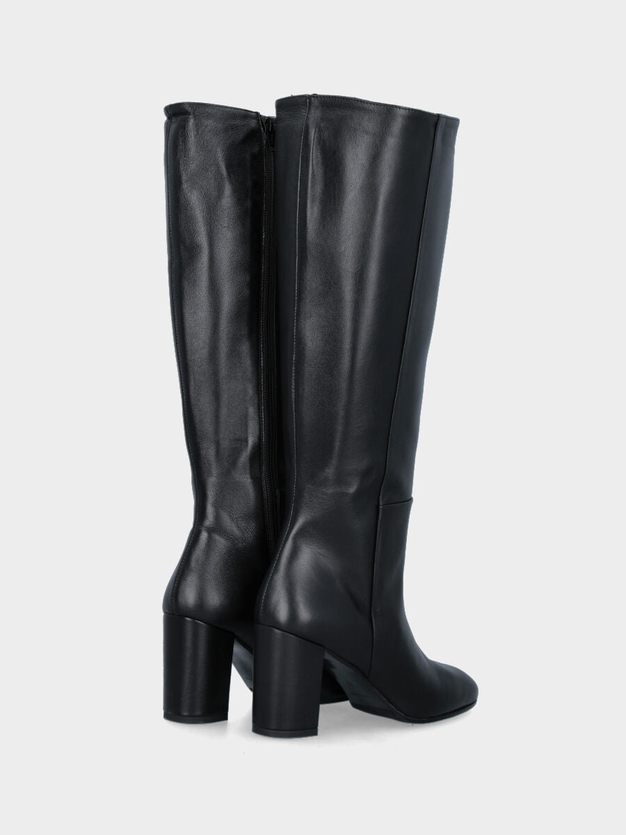 Black leather boot with side and ankle stitching