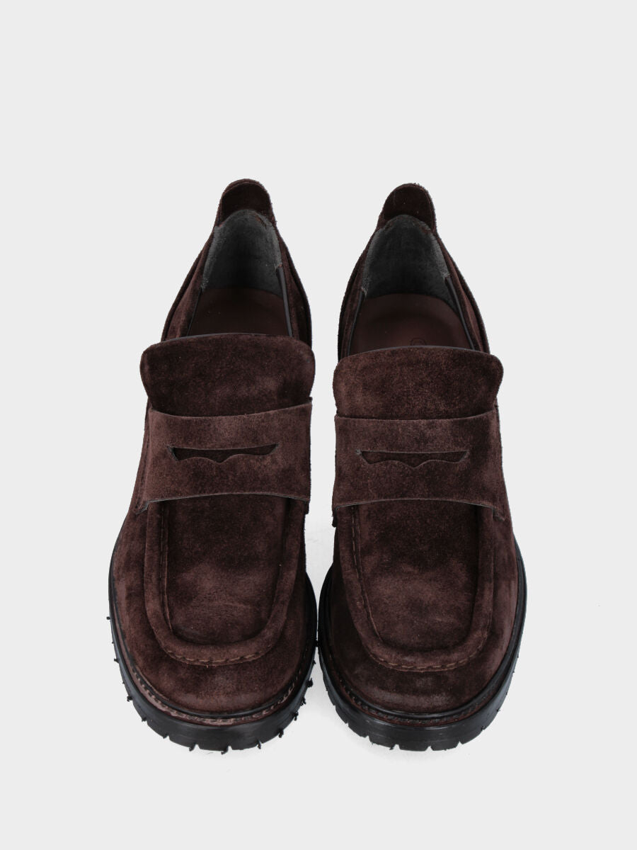 Mocassin marron en cuir avec talon