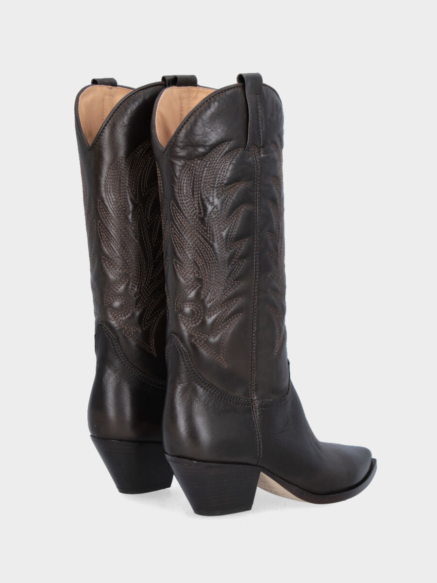 Brown leather Campero with puffed shaft and flame stitching