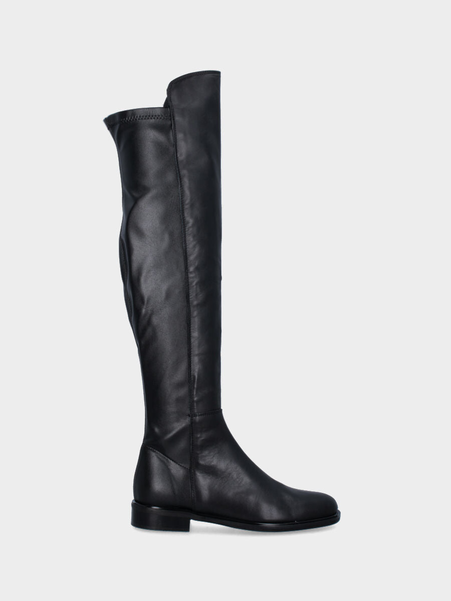 Hoher schwarzer Stiefel aus Leder zum Hineinschlüpfen mit elastischem Einsatz an der Rückseite