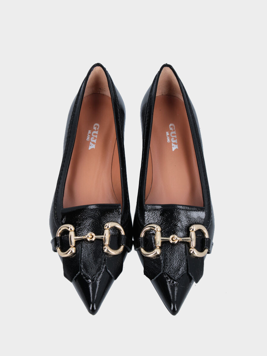 Schwarze Pumps aus Naplak mit Fransen und Schnalle