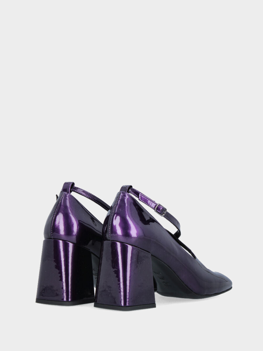 Purple patent open pumps with crossed straps