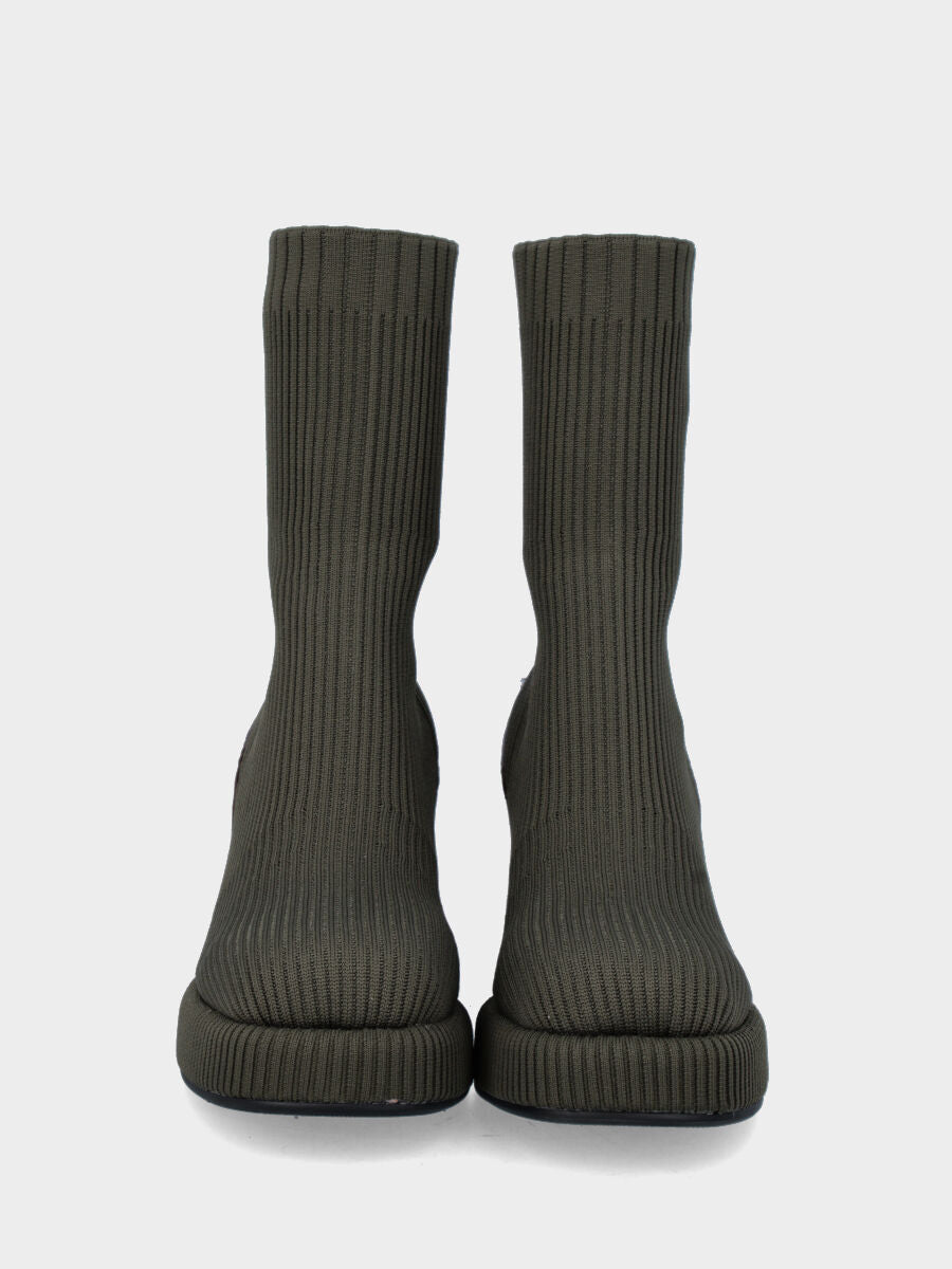 Bottine verte en tissu stretch avec talon maxi