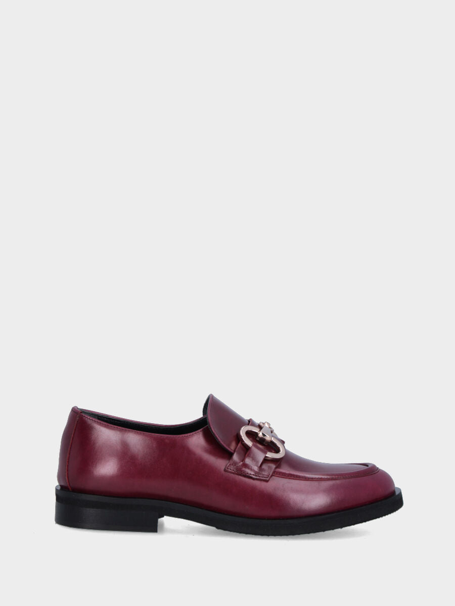 Sandalo monoblocco in vitello rosso con fascia ripiegata