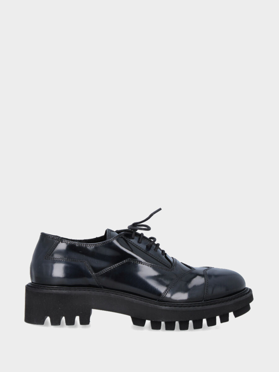 Blaue Schnürschuhe aus Leder mit doppelten, abgesteppten Zehenkappen