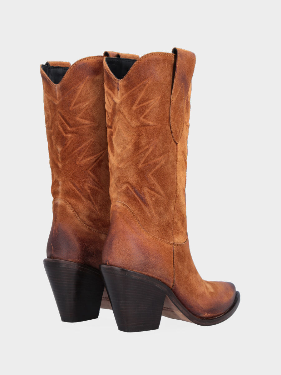 Campero marrone in pelle con imbottiture a stella