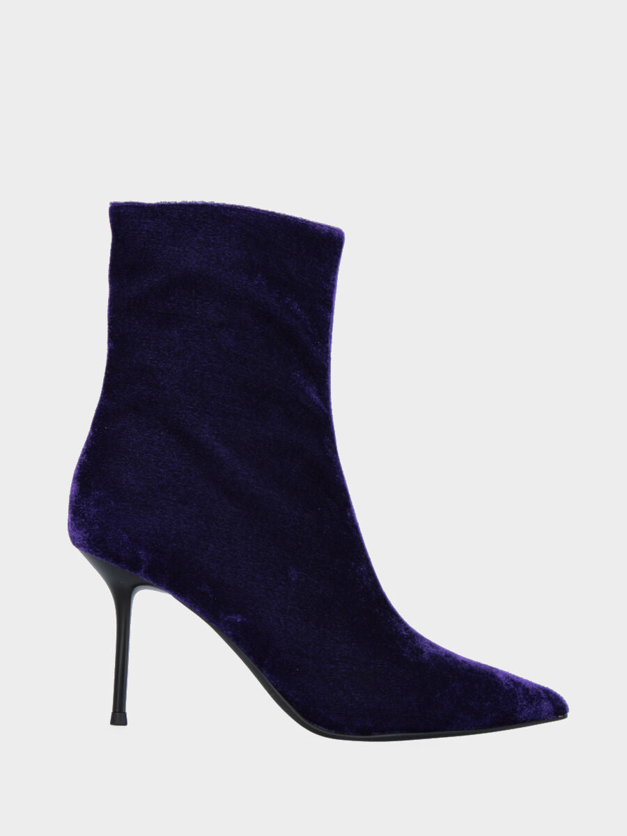 Lila Samt-Stiefelette mit dünnem Absatz