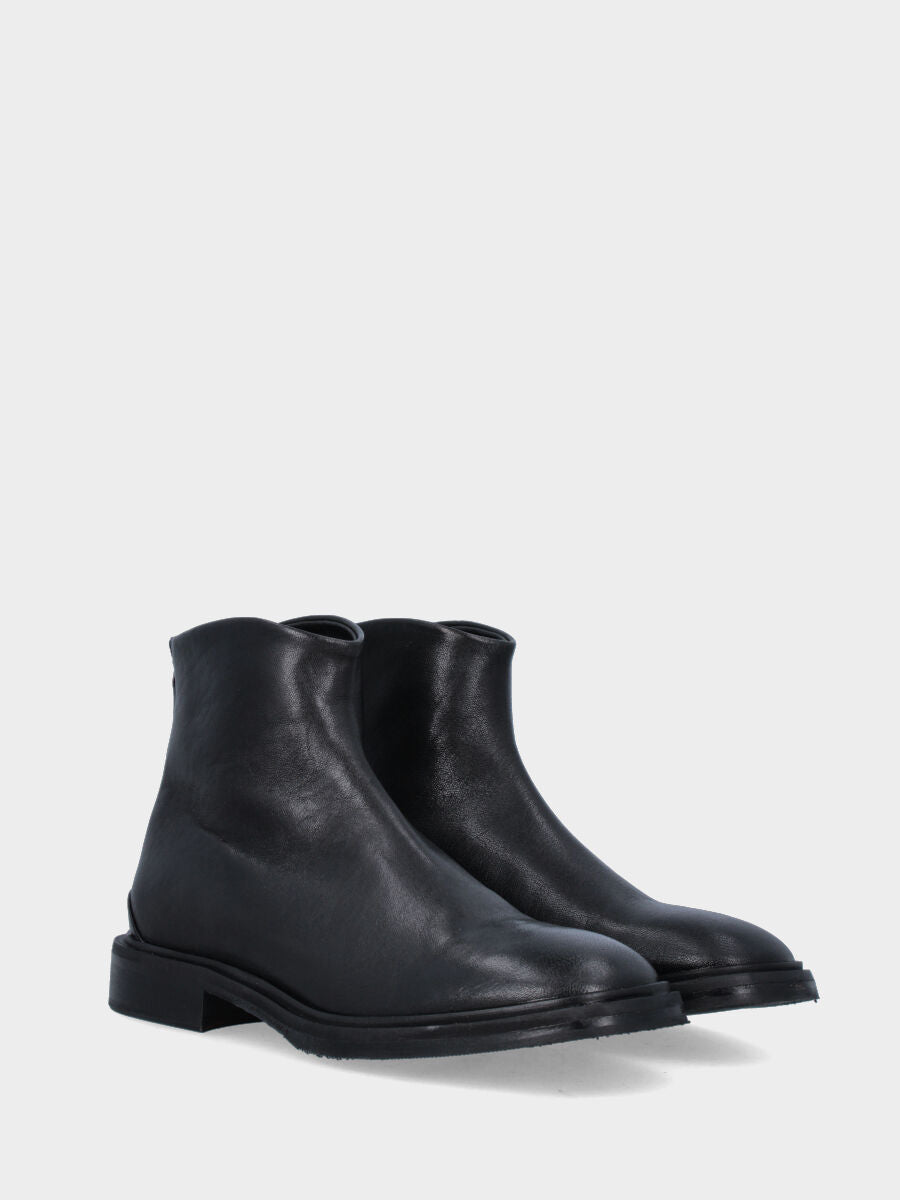Black smooth leather ankle boot with low heel