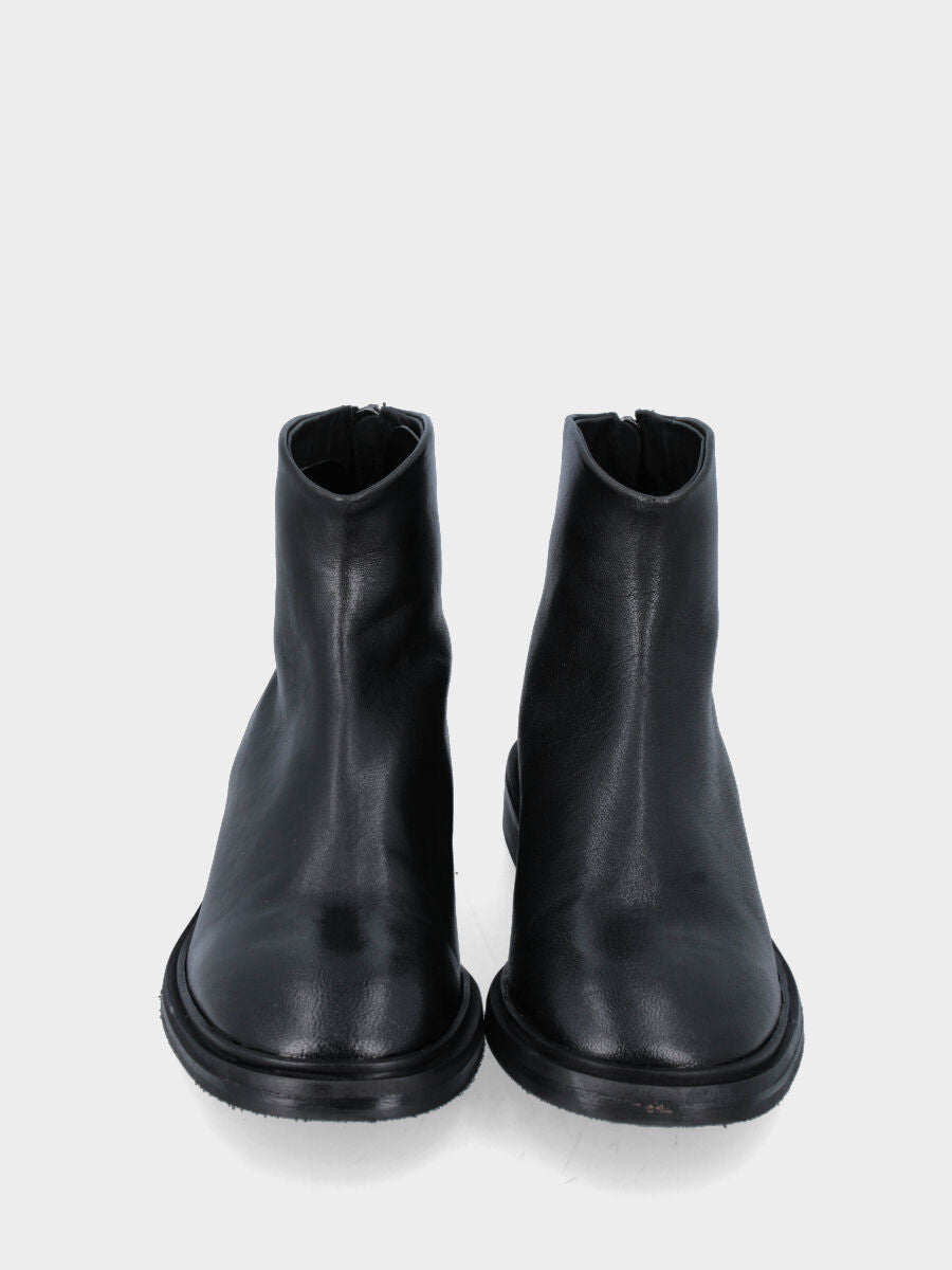Black smooth leather ankle boot with low heel