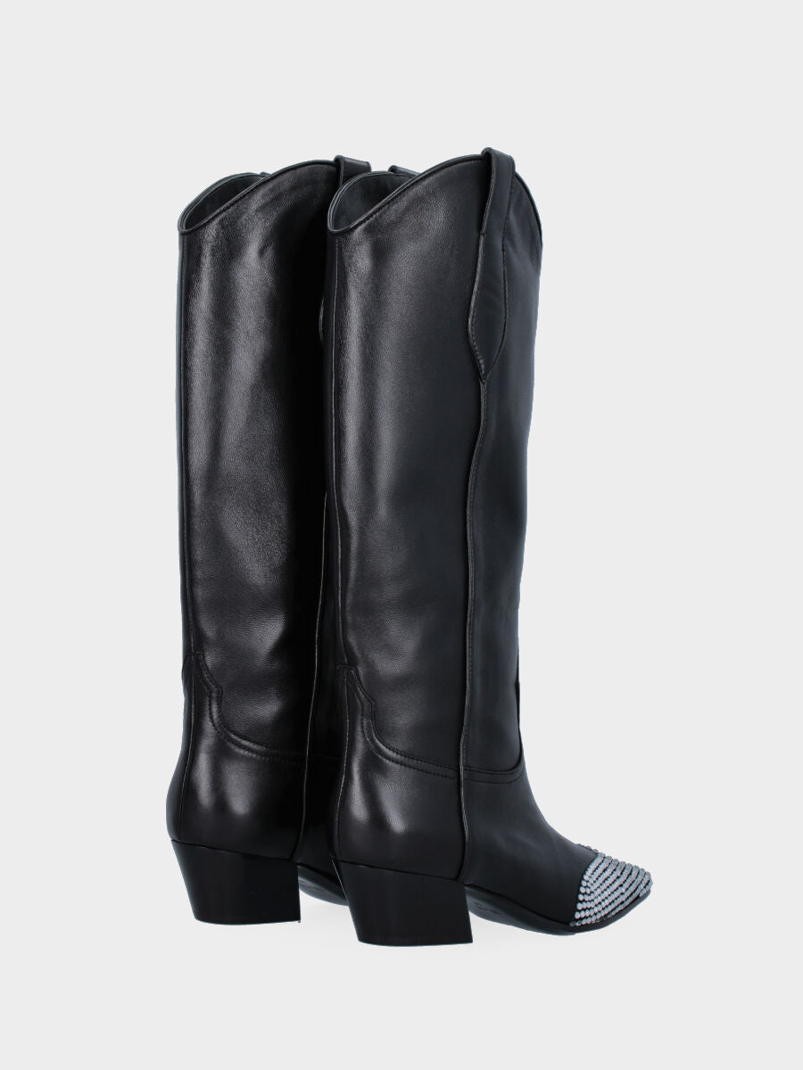 Sandalo monoblocco in vitello rosso con fascia ripiegata