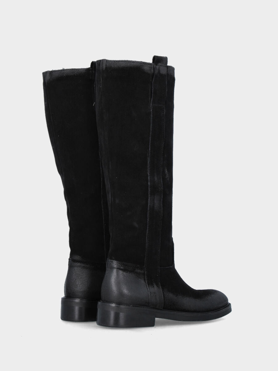 Camperos in velour nero con ricami in pianta