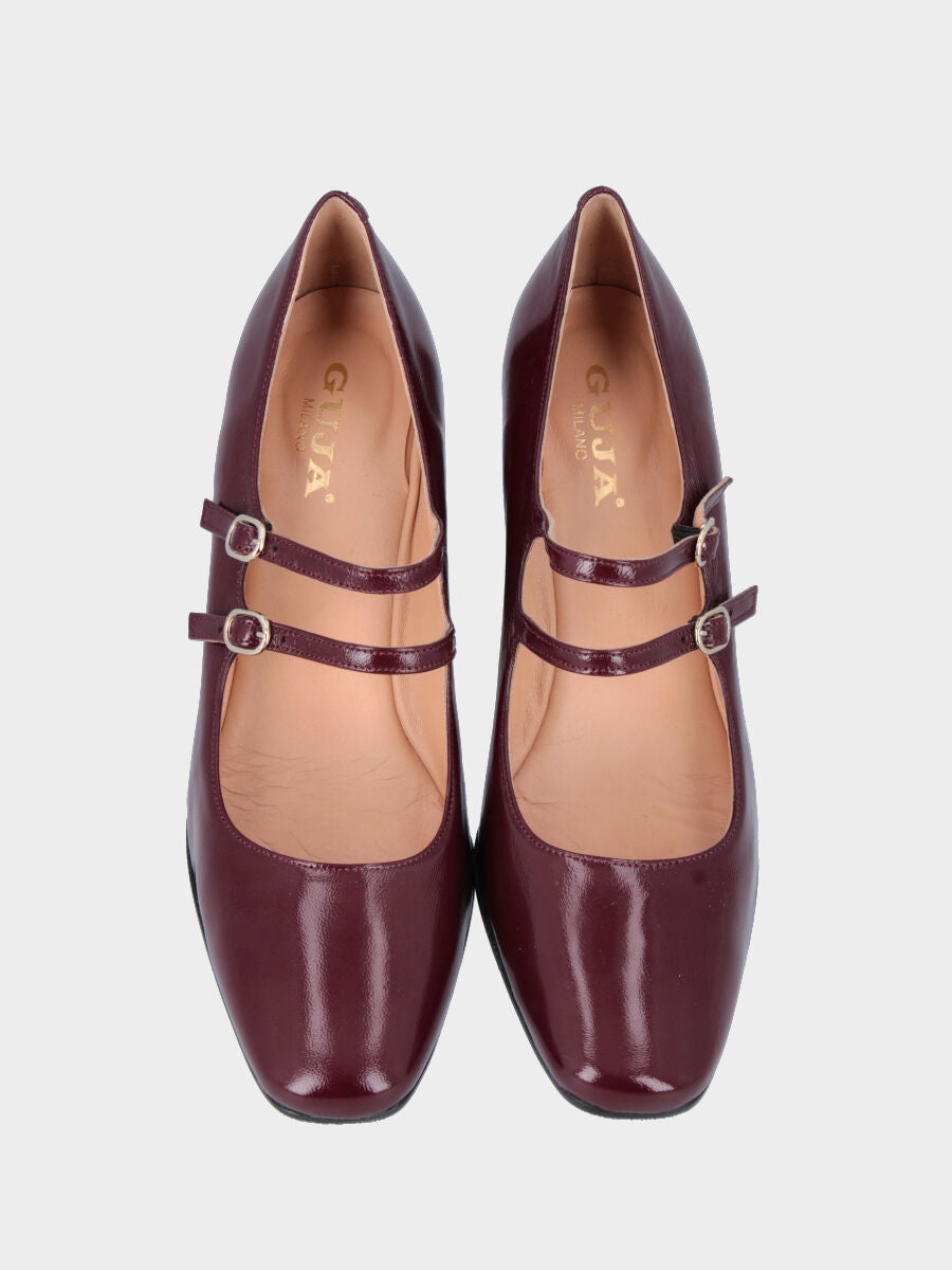 Sandalo monoblocco in vitello rosso con fascia ripiegata