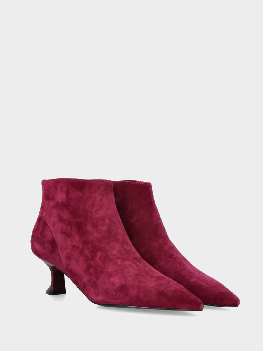 Sandalo monoblocco in vitello rosso con fascia ripiegata