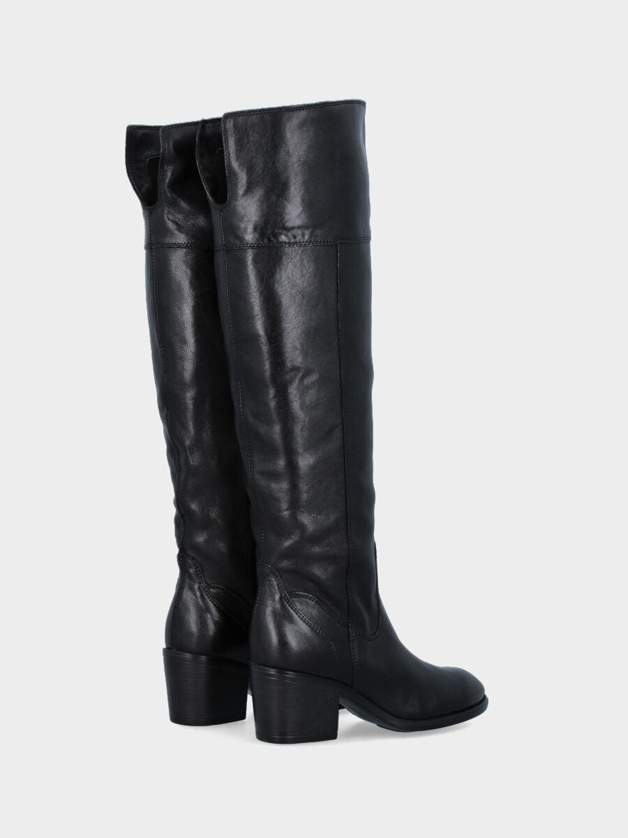 Botte en veau noir avec revers au-dessus du genou
