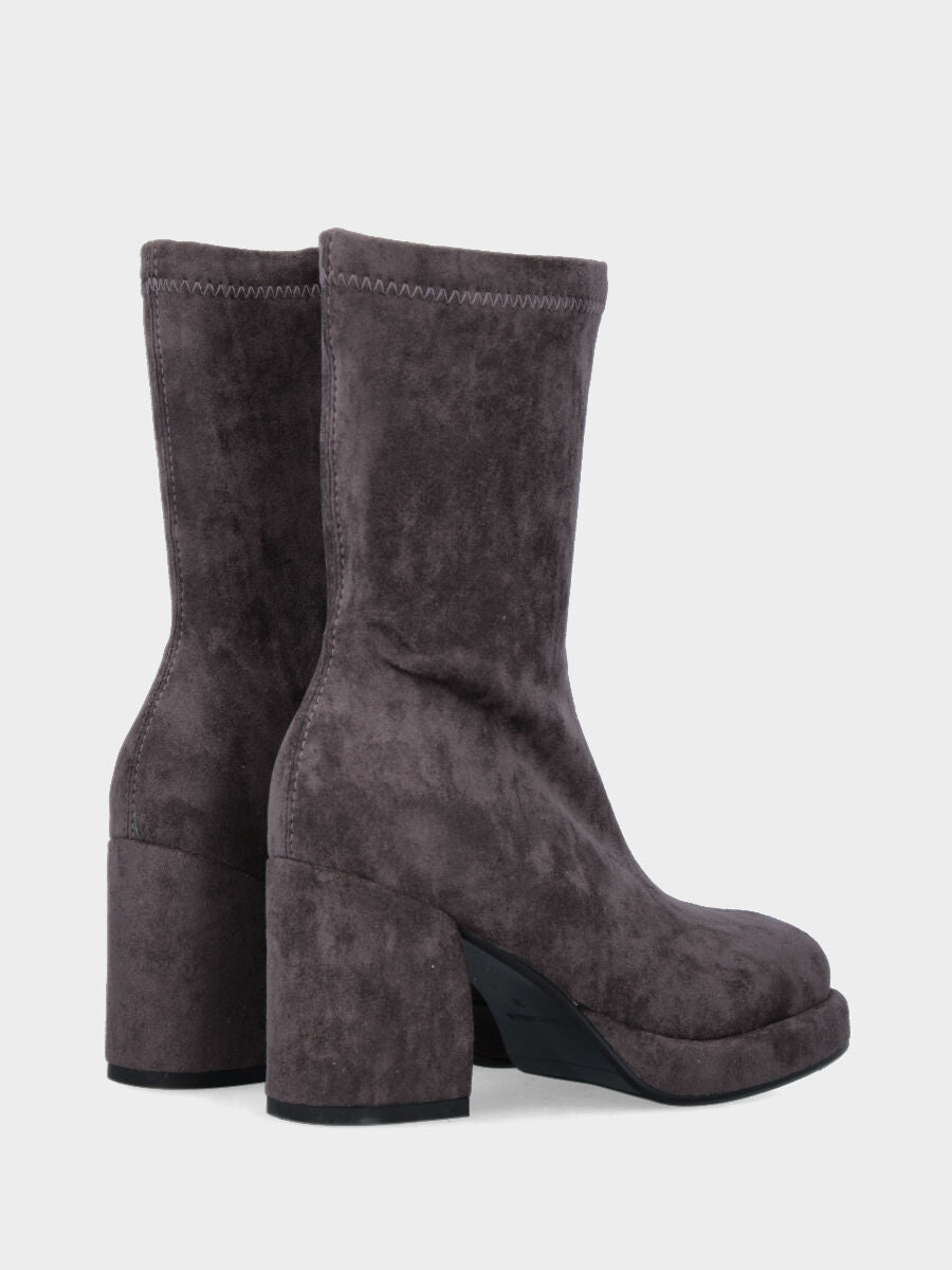 Stivaletto in tessuto grigio elasticizzato con tacco e plateau