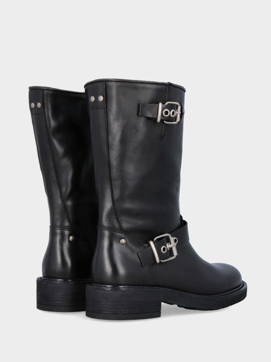 Biker in vitello nero con doppi cinturini e fibbie sul gambaletto