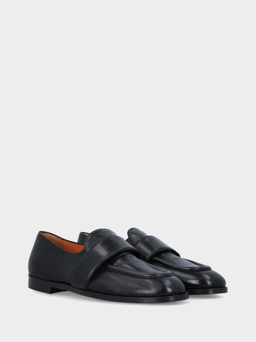Sandalo monoblocco in vitello rosso con fascia ripiegata