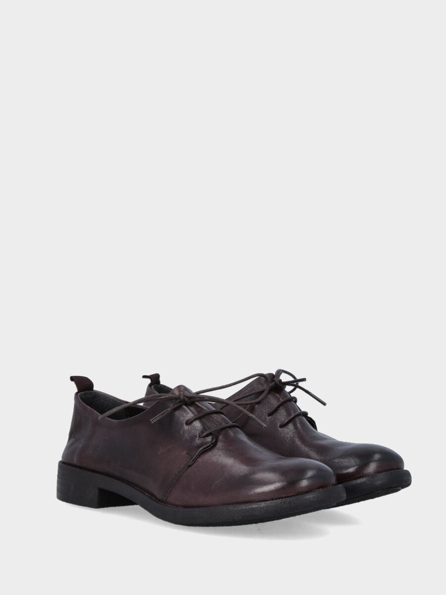 Derby in vitello marrone invecchiato con tacco 20 mm