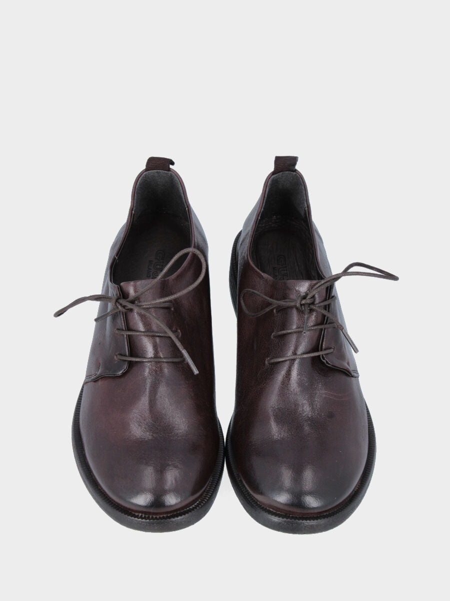 Derby in vitello marrone invecchiato con tacco 20 mm
