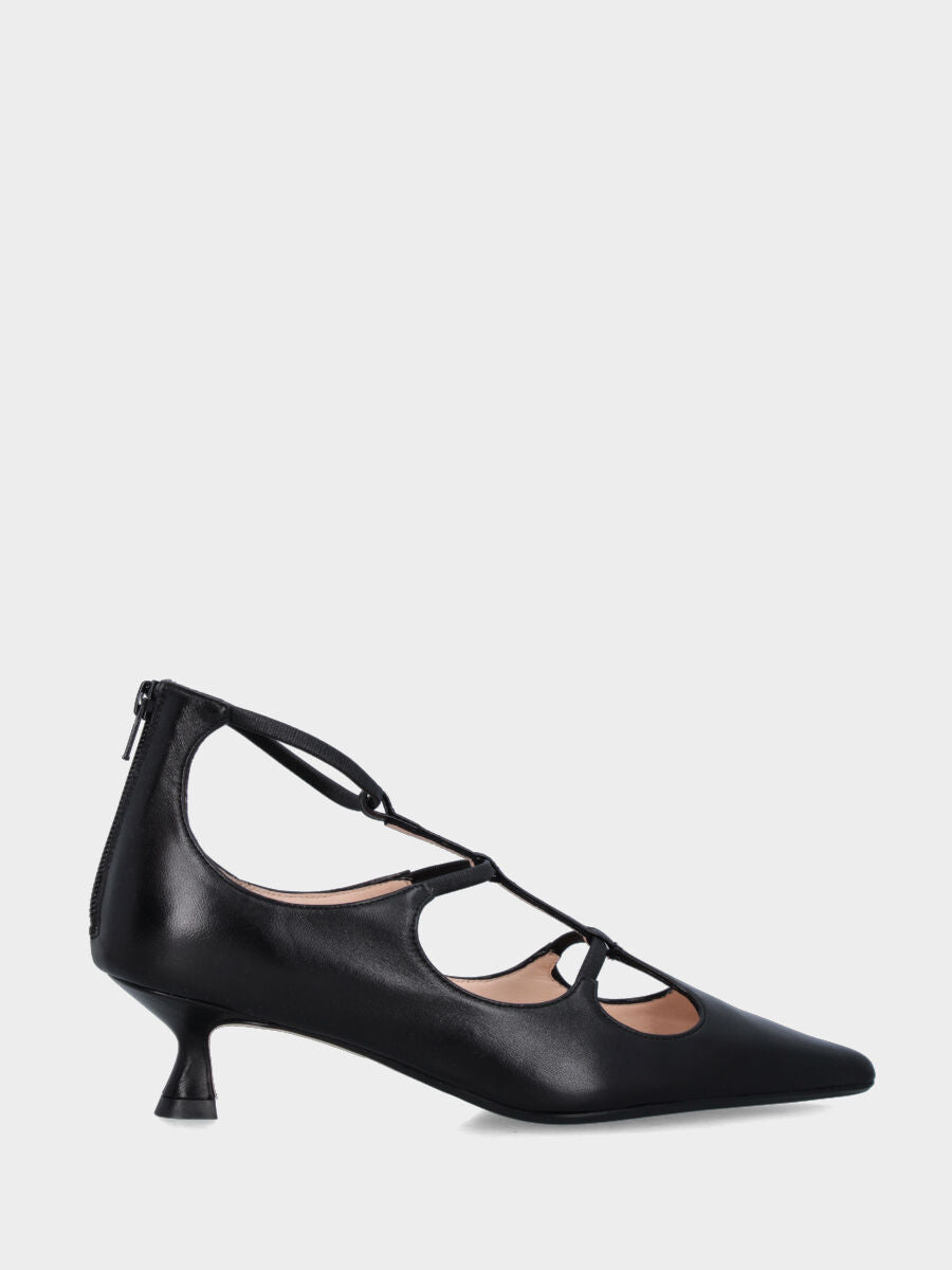 Escarpins en nappa noire avec talon bobine et décolleté ondulé