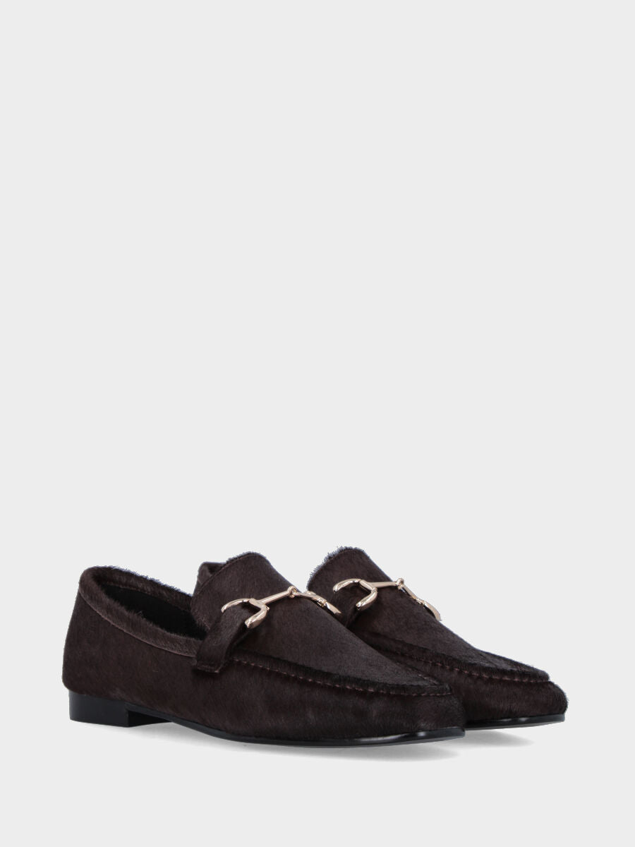Mocassin en cuir façon poulain marron avec morsure et talon bas