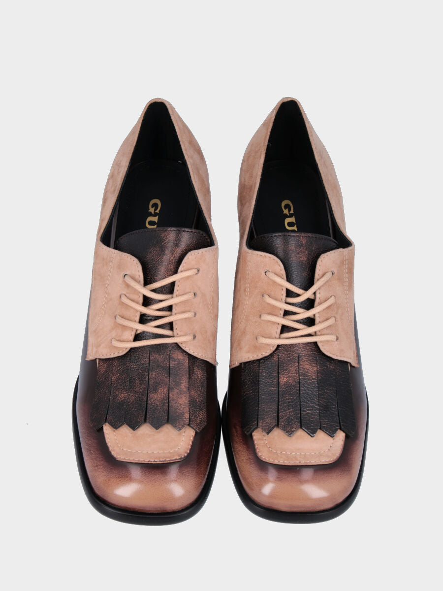 Derby in vitello e camoscio marrone e beige con frangia