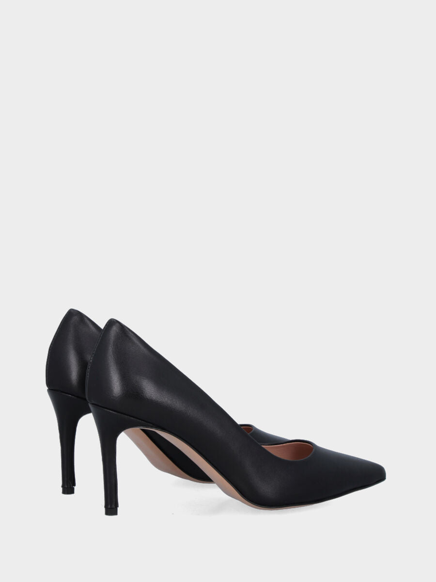 Décolleté in nappa nera con tacco stiletto e tomaia cucita e rivoltata