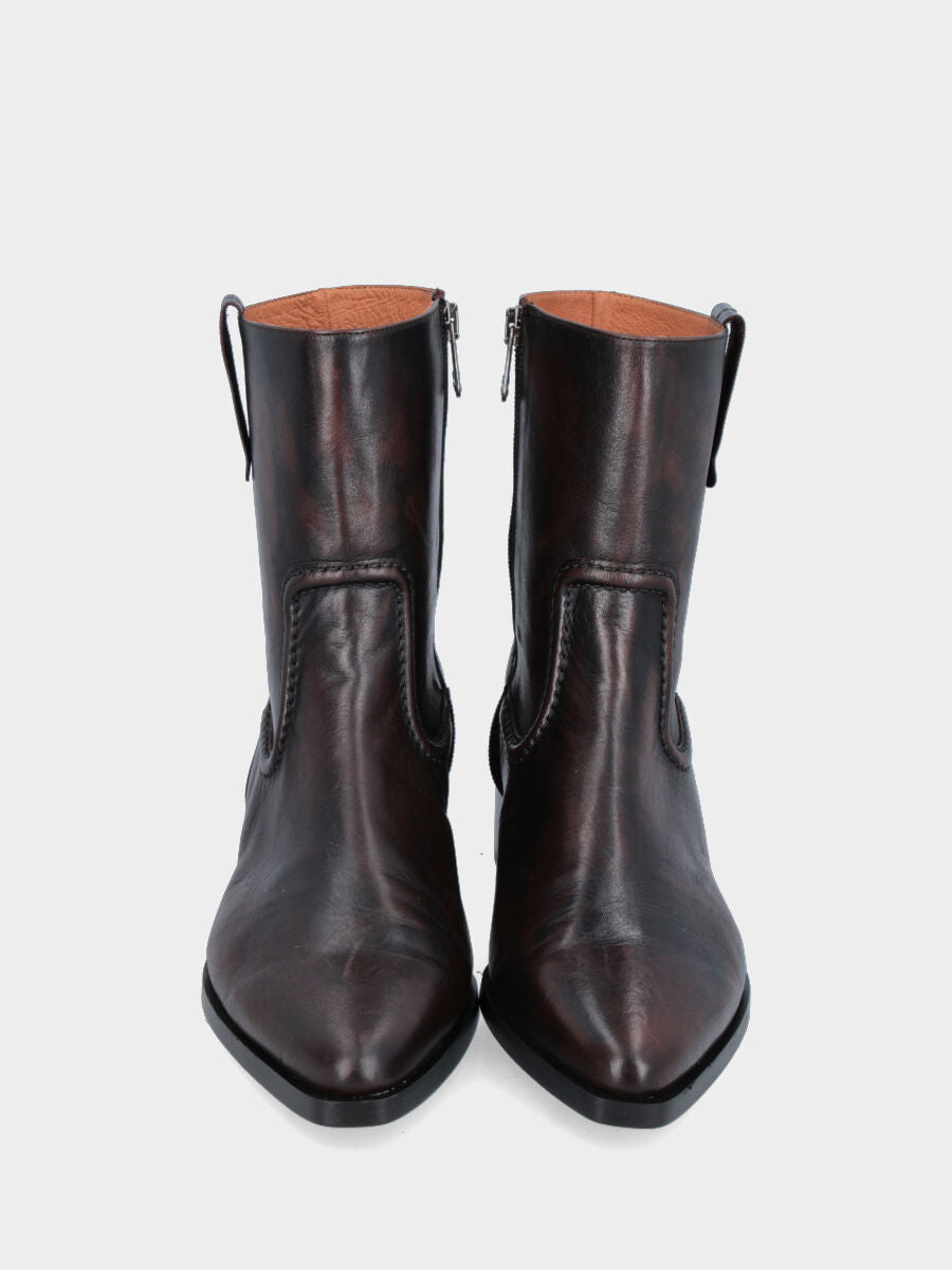 Brown calf leather ankle boot with trim and medium heel