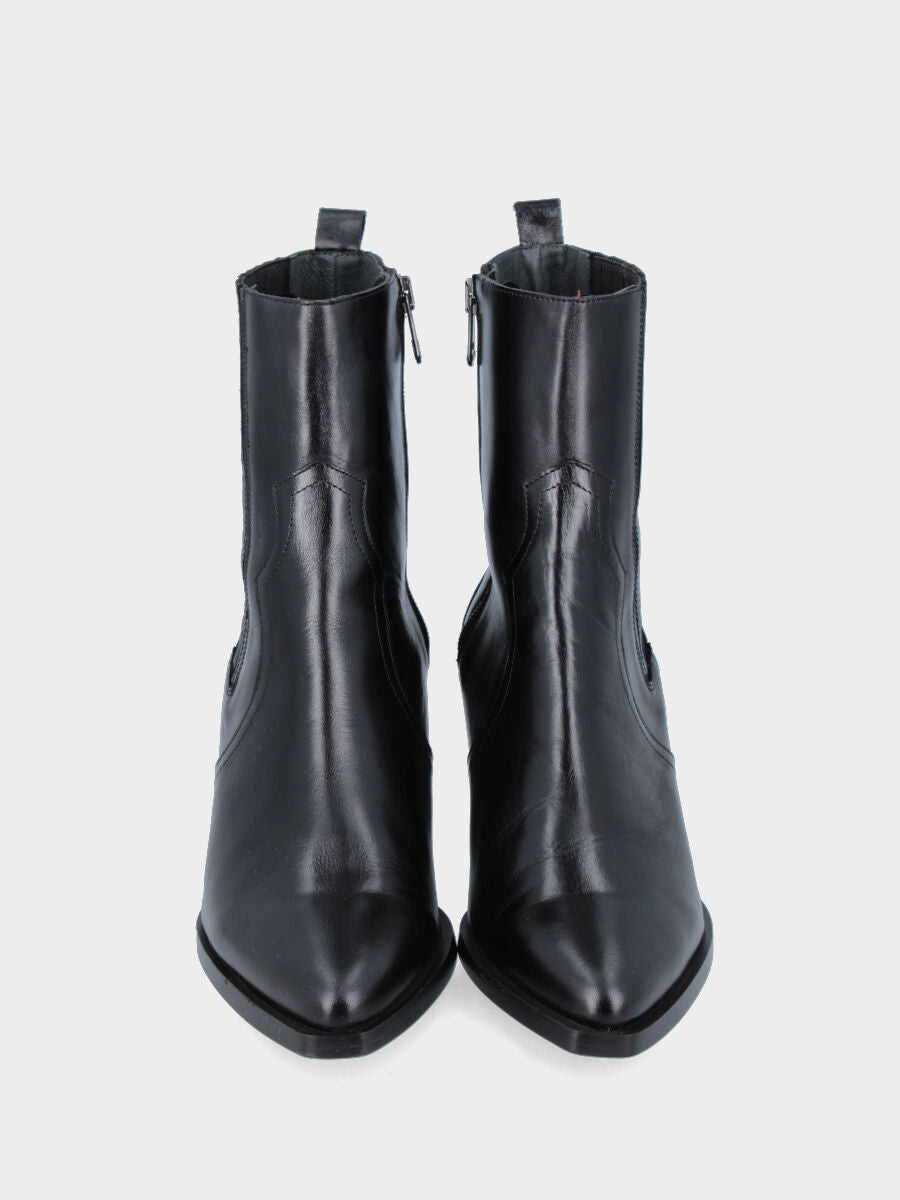 Bottines western en veau noir avec lanières en cuir et élastiques latéraux