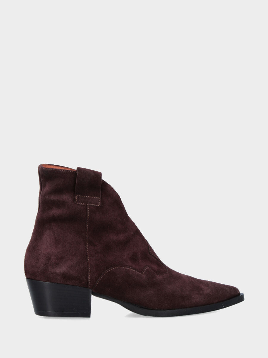 Sandalo monoblocco in vitello rosso con fascia ripiegata
