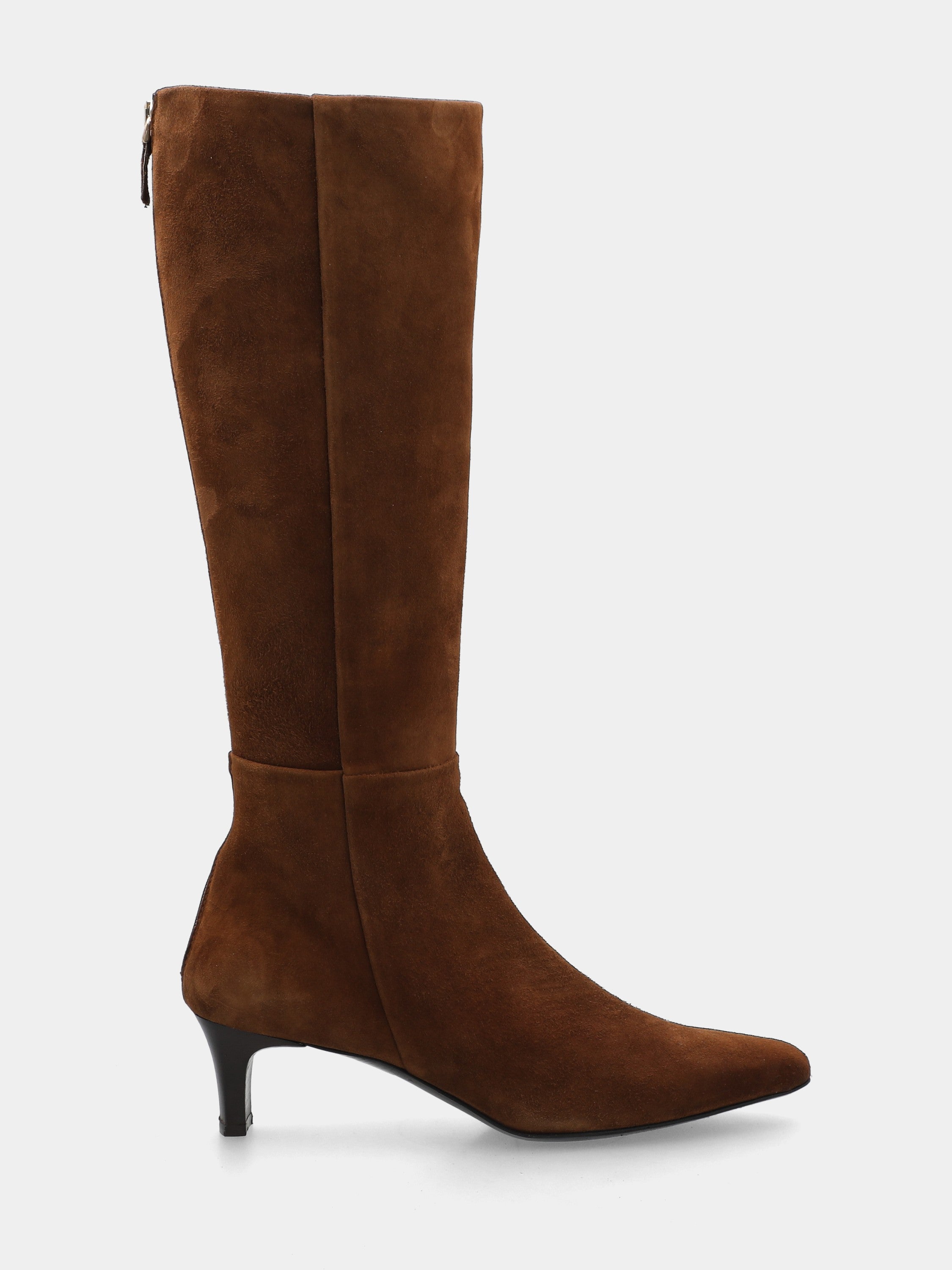 Stivale in camoscio marrone con tacco 50mm e punta quadratina lunga