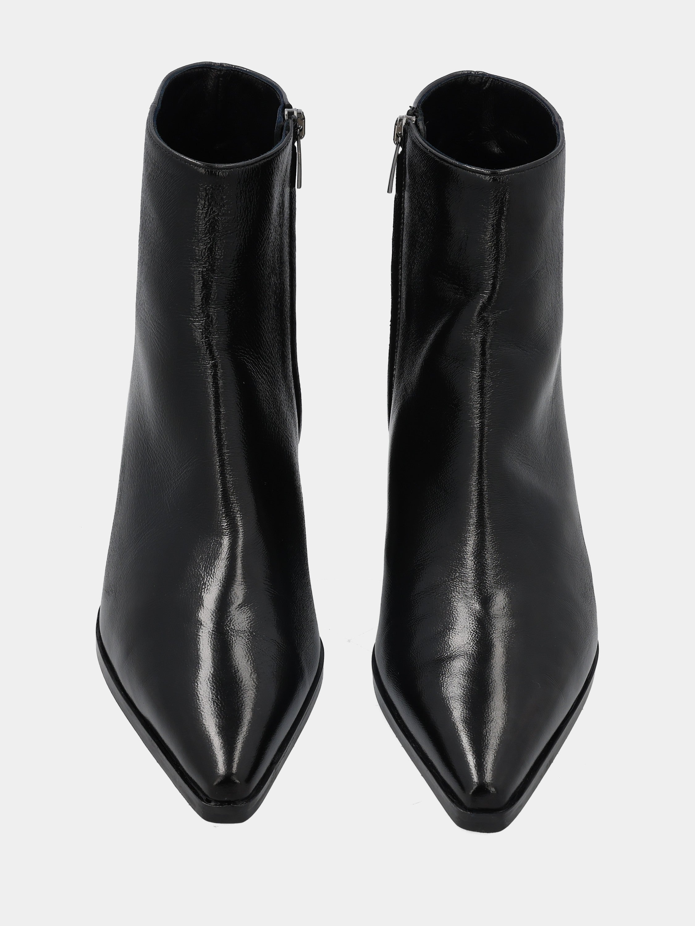 Stivaletto in verlux nero con tacco 50mm e punta sfilata quadratina